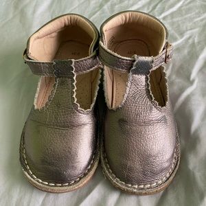 Lot of two Monkey Feet size 2-3Y